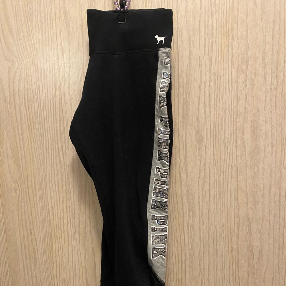 Victoria’s Secret PINK leggings